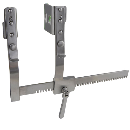 Burford-Finochietto Rib Spreader, Child Size, 2 Pairs Of Blades, Spread: 6 1/4" (16.0 Cm), Arm Length: 4 1/8" (10.5 Cm), Blades: 7/8? X 1? (2.3 Cm X 2.5 Cm), 1 1/4? X 1 3/8? (3.3 Cm X 3.5 Cm), 1 5/8? X 1 3/8? (4.3 Cm X 3.5 Cm), 1 3/4" X 2" (4.5 Cm X 5.0 C